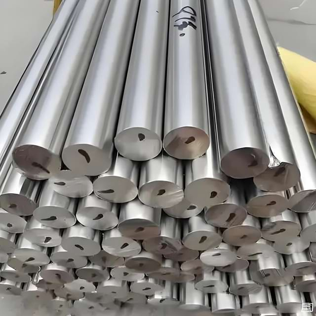 Martensitic chromium stan غير القابل للصدأ سبيكة 410 UNS S41000 (410) / UNS S41008 (410S) قضبان